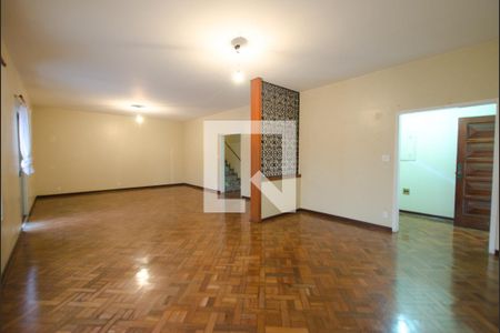 Sala de casa para alugar com 5 quartos, 380m² em Jardim Nossa Senhora Aparecida, São Paulo