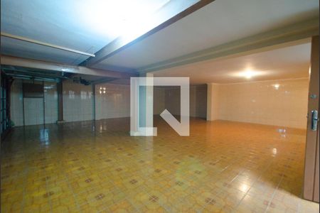 Casa à venda com 380m², 5 quartos e 8 vagasGaragem