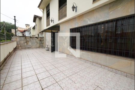 Varanda de casa para alugar com 5 quartos, 380m² em Jardim Nossa Senhora Aparecida, São Paulo