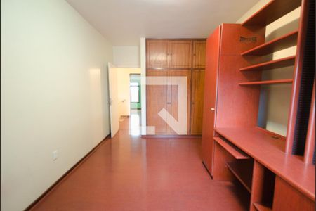 Casa à venda com 380m², 5 quartos e 8 vagasQuarto 4