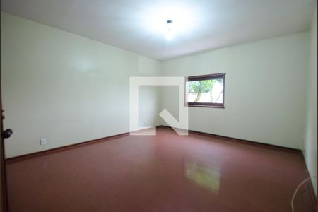 Casa à venda com 380m², 5 quartos e 8 vagasQuarto 3