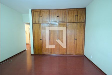 Casa à venda com 380m², 5 quartos e 8 vagasQuarto 3