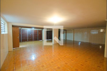 Casa à venda com 380m², 5 quartos e 8 vagasGaragem