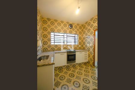 Casa à venda com 380m², 5 quartos e 8 vagasCozinha