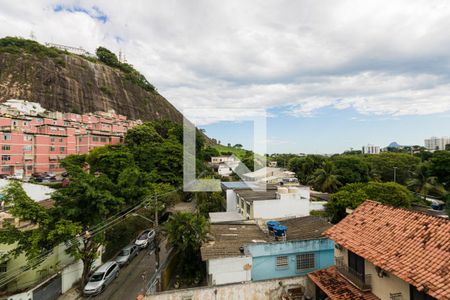 Apartamento à venda com 70m², 2 quartos e sem vaga Apartamento à venda com 70m², 2 quartos e sem vagaVista do Quarto 2