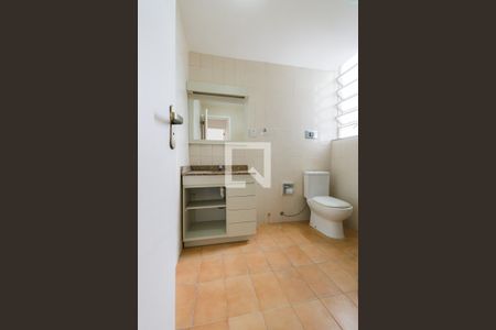 Apartamento à venda com 70m², 2 quartos e sem vaga Apartamento à venda com 70m², 2 quartos e sem vagaBanheiro