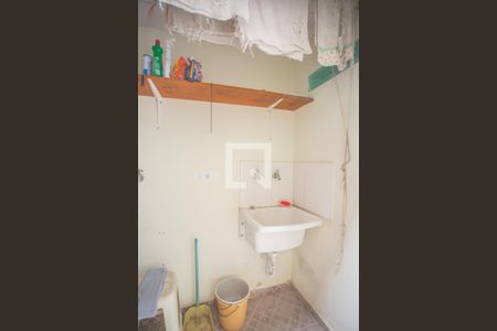 Casa à venda com 90m², 3 quartos e sem vagaÁrea de Serviço