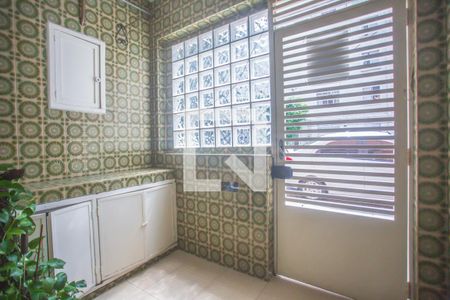 Casa à venda com 90m², 3 quartos e sem vagaHAll