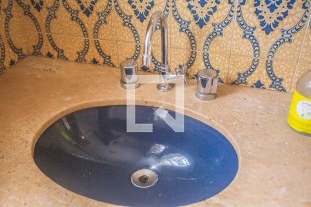 Casa à venda com 90m², 3 quartos e sem vagaBanheiro 2