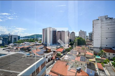 Vista de apartamento à venda com 2 quartos, 75m² em São Domingos, Niterói