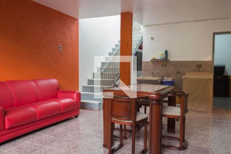 Casa à venda com 209m², 3 quartos e 4 vagasÁrea de Serviço