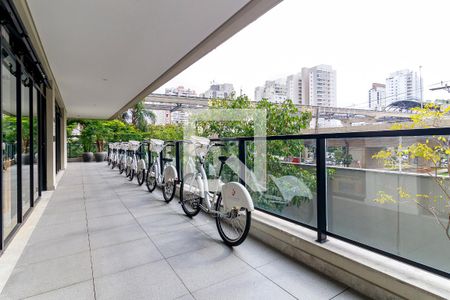 Studio para alugar com 35m², 1 quarto e 1 vaga Studio para alugar com 35m², 1 quarto e 1 vagaÁrea Comum