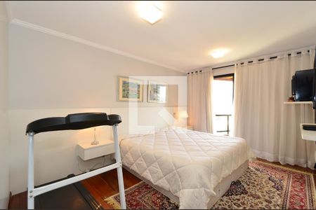 Apartamento à venda com 214m², 4 quartos e 4 vagasSuíte 2