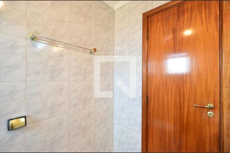 Apartamento à venda com 214m², 4 quartos e 4 vagasBanheiro da Suíte 1