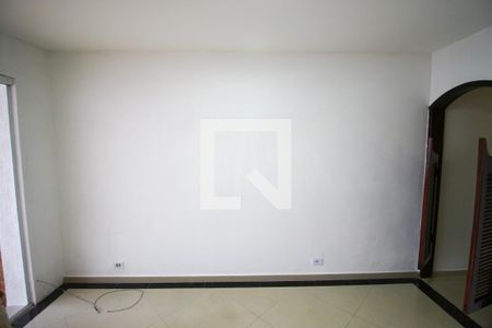 Sala de casa à venda com 3 quartos, 250m² em Vila Jacuí, São Paulo