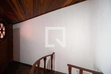 Casa à venda com 250m², 3 quartos e 4 vagas Casa à venda com 250m², 3 quartos e 4 vagasHall