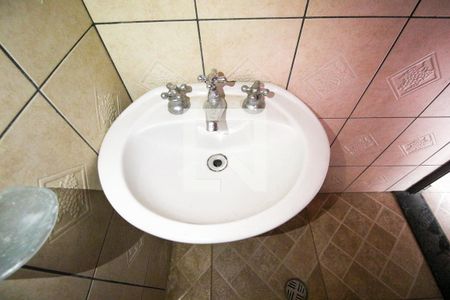 Casa à venda com 250m², 3 quartos e 4 vagas Casa à venda com 250m², 3 quartos e 4 vagasBanheiro 1