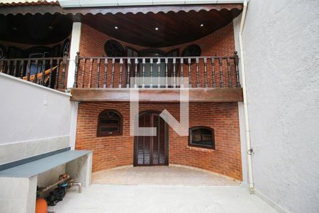 Casa à venda com 250m², 3 quartos e 4 vagas Casa à venda com 250m², 3 quartos e 4 vagasÁrea Externa