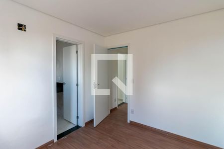 Quarto Suíte de apartamento à venda com 2 quartos, 105m² em Santa Efigênia, Belo Horizonte