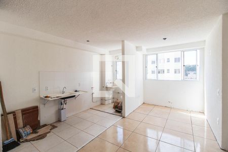 Sala de apartamento para alugar com 2 quartos, 40m² em Parque Sao Vicente, Belford Roxo