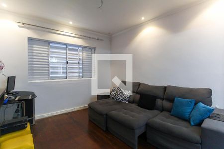 Casa à venda com 150m², 3 quartos e 2 vagas Casa à venda com 150m², 3 quartos e 2 vagasSala