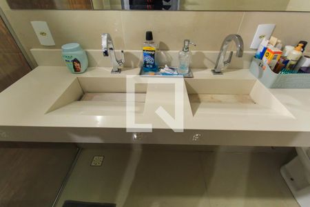 Casa à venda com 150m², 3 quartos e 2 vagas Casa à venda com 150m², 3 quartos e 2 vagasBanheiro do Quarto 2