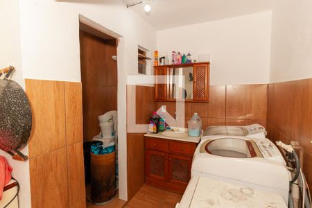 Casa à venda com 288m², 4 quartos e 2 vagasÁrea de Serviço