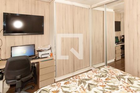 Casa à venda com 288m², 4 quartos e 2 vagasSuíte