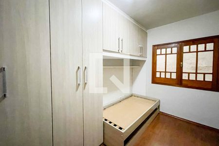 Casa à venda com 151m², 3 quartos e 4 vagasQuarto 2