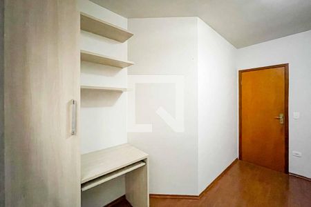 Casa à venda com 151m², 3 quartos e 4 vagasQuarto 2