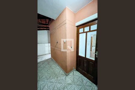 Casa à venda com 151m², 3 quartos e 4 vagasCorredor