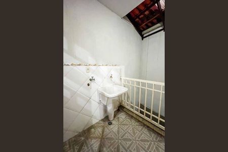 Casa à venda com 151m², 3 quartos e 4 vagasÁrea de Serviço