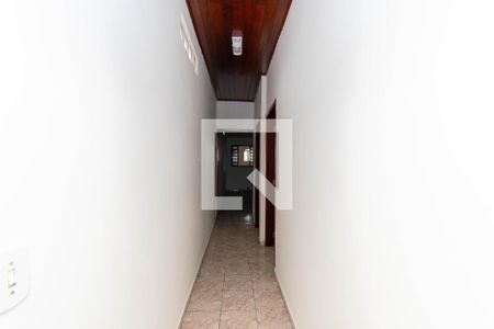 Corredor de casa à venda com 4 quartos, 170m² em Jardim Santa Adelia, São Paulo
