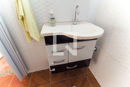 Apartamento para alugar com 55m², 2 quartos e sem vaga Apartamento para alugar com 55m², 2 quartos e sem vagaBanheiro