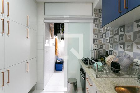 Apartamento à venda com 80m², 2 quartos e 2 vagas Apartamento à venda com 80m², 2 quartos e 2 vagasCozinha