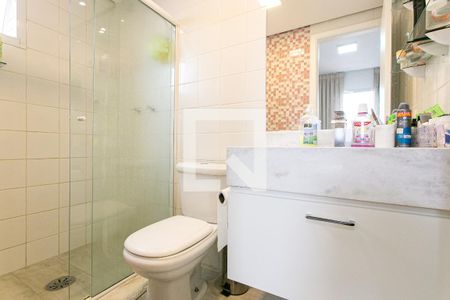 Apartamento à venda com 80m², 2 quartos e 2 vagas Apartamento à venda com 80m², 2 quartos e 2 vagasBanheiro da Suíte