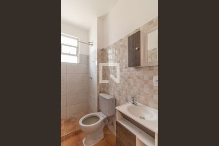 Banheiro de apartamento para alugar com 1 quarto, 43m² em Camaquã, Porto Alegre