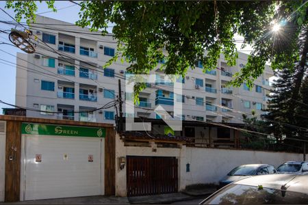 Apartamento à venda com 50m², 2 quartos e sem vaga Apartamento à venda com 50m², 2 quartos e sem vagaFachada