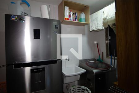 Apartamento à venda com 50m², 2 quartos e sem vaga Apartamento à venda com 50m², 2 quartos e sem vagaCozinha e área de serviço