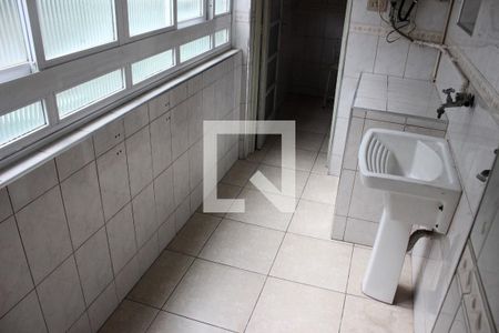Apartamento para alugar com 117m², 2 quartos e sem vagaÁrea de Serviço