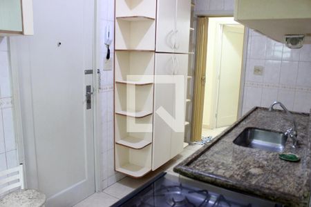 Apartamento para alugar com 117m², 2 quartos e sem vagaCozinha