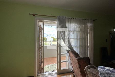 Casa à venda com 297m², 3 quartos e 4 vagasQuarto Suíte - Porta Janela