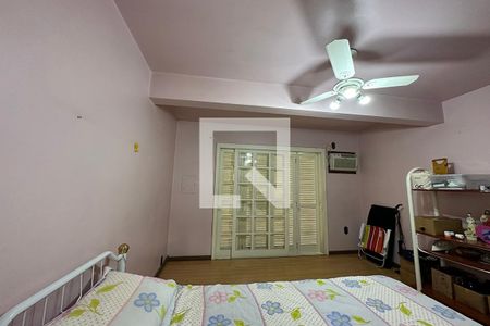 Casa à venda com 297m², 3 quartos e 4 vagasQuarto 2