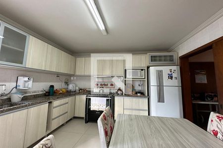 Casa à venda com 297m², 3 quartos e 4 vagasCozinha