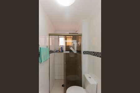 Apartamento à venda com 59m², 2 quartos e 1 vaga Apartamento à venda com 59m², 2 quartos e 1 vagaBanheiro