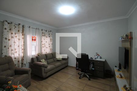 Sala   de casa à venda com 4 quartos, 150m² em Vila Ponte Rasa, São Paulo