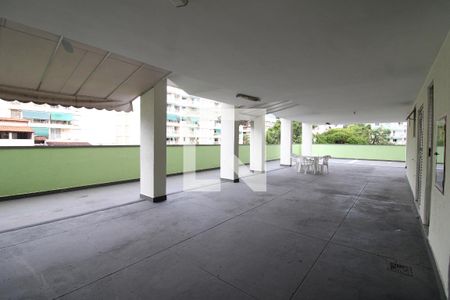 Apartamento para alugar com 76m², 2 quartos e 1 vagaÁrea Comum