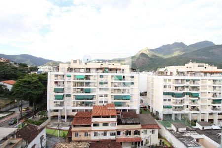 Vista da Sala de apartamento para alugar com 2 quartos, 76m² em Freguesia de Jacarepaguá, Rio de Janeiro