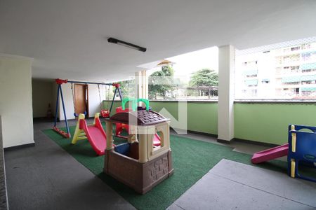 Apartamento para alugar com 76m², 2 quartos e 1 vagaÁrea comum - Playground