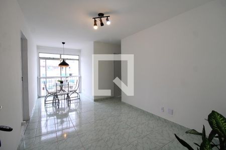 Sala de apartamento para alugar com 2 quartos, 76m² em Freguesia de Jacarepaguá, Rio de Janeiro